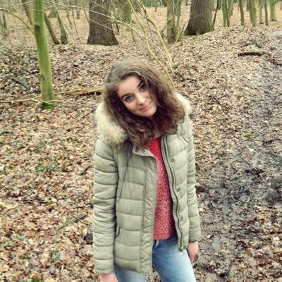 Loulouuuulgd's profile picture. snap: lgdlouise