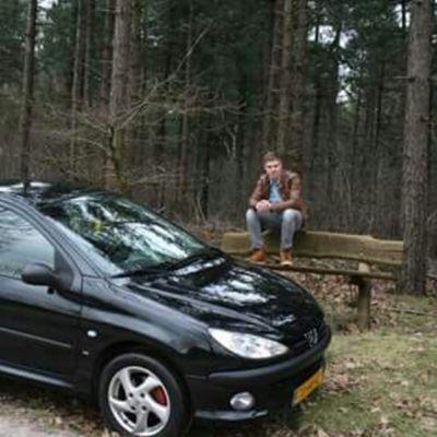 rickvandijk4's profile picture. 