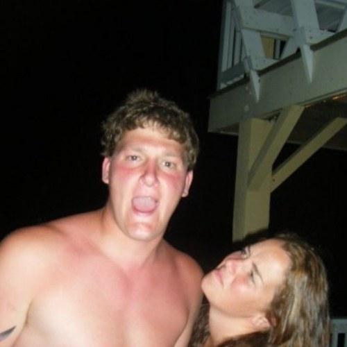 4XDragonMemeZR's profile picture. Mr.1726 Wrestling Fan. Artist. GuinessRecordHolder. Not The Beek from the Creek RP http://t.co/Oy9JTfxzJe http://t.co/SkusDkluW0