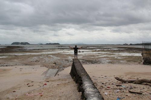 JEonoffabsurdZ7's profile picture. Comfortably numb, simple man from calif., who knows Life is Beautiful.