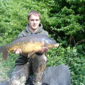 If you are looking for somewhere affordable to fish in the Swindon area, packed full of Bream, Carp, Tench, Roach and other species, then look no further.