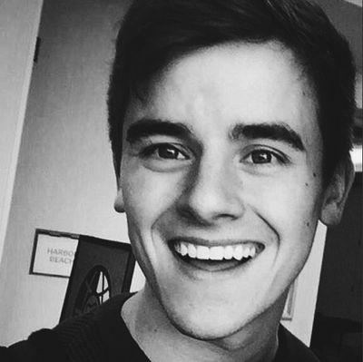 follow @candidfranta bc she just gave you a free follow (ask for fback)