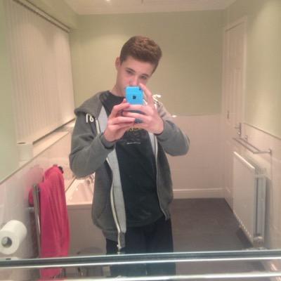 Runner
Bmxer
Rugby player
I follow back