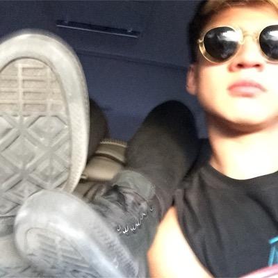 follow @lamely_lashton because she gave you this follow