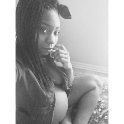 cancer ,18 beautiful & talented :✋ ~ Ar'Maniiye's mommy ~