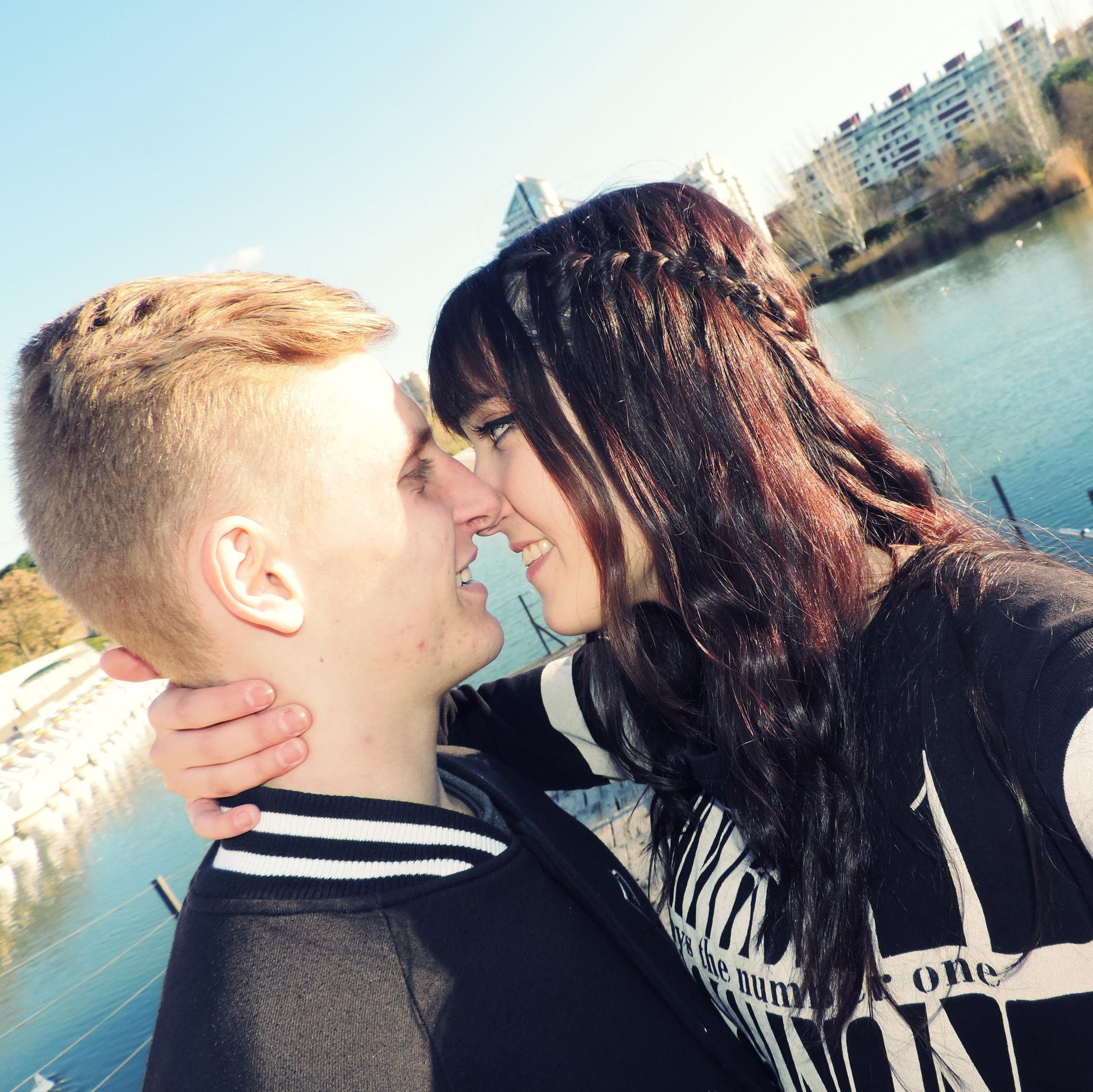 SFolgado's profile picture. Los únicos dados que tenemos en nuestras vidas somos nosotros mismos .  Я люблю тебе   {8demarzode2014}