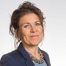 Fractievoorzitter @D66 #fryslân | #kunsthistorica | kunst is leven |#hardlopen |#buurtbemiddelaar #coach |omdat het om mensen gaat- gebruikt twitter om te lezen