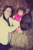 just a single mommy of an adorable little girl.