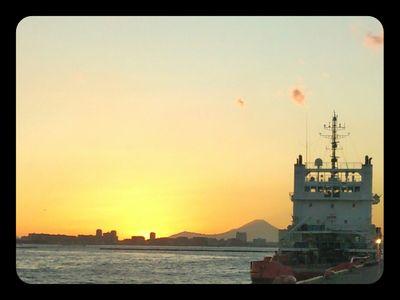 メルカリ大好き✨/売れるコツをつぶやきます/ただ出品すればいいわけじゃない/評価3,000件以上💥/メルカリ出品チャレンジ応援✨※Amazonアソシエイト参加