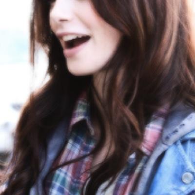 emmamarineau's profile picture. moitié-Française & moitié-Québécoise