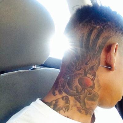Founder of Y.O.A/drawing artist / fashion designer/ |WRHS| c/o13 #TattoosAreMyLife