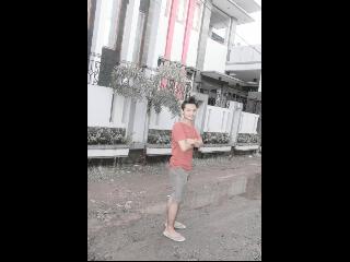 Hidup dgn seni itu indah.hidup dgn ilmu mudah hdp dgn cinta bergairah ☺