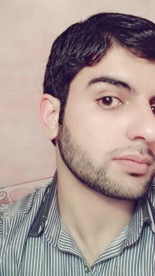 pareshan logu k chehry py khushi ki jhalak lany waLy ko duniya non serious, joker , chawal , bonga aor pagal kehti hai ---- waah ry duniya , joking reyyy :p