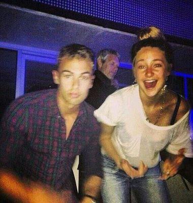 low quality pictures of shai, theo & sheo