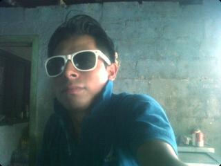 Eres tu la Q tanto Extrañaba♥ Te kiero.muxo.sigueme y le sigo.»