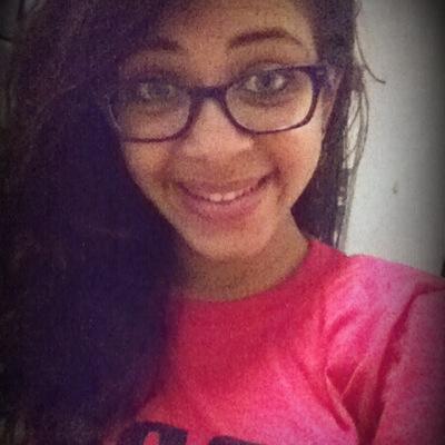 Instagram: Lidiiveloso 
Snap: LidianeVelosoo