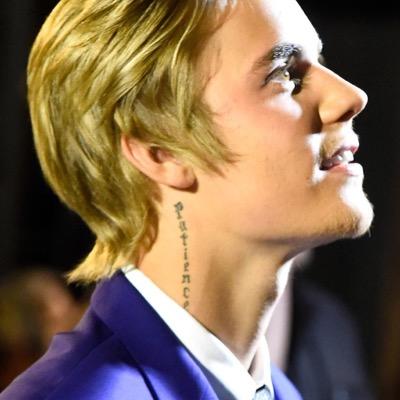 Through the long nights and the bright lights Don't you worry, cause everything's gonna... Be alright✌️