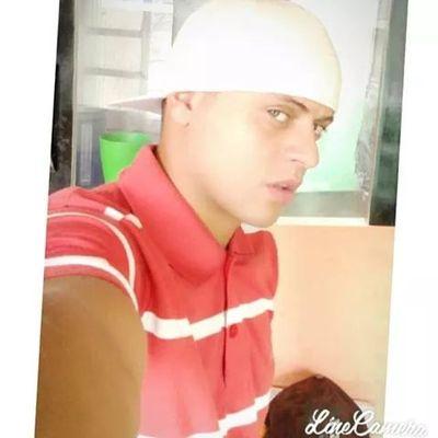 Pai, filho , marido e um homem muito feliz.......eu sou eu mesmo........