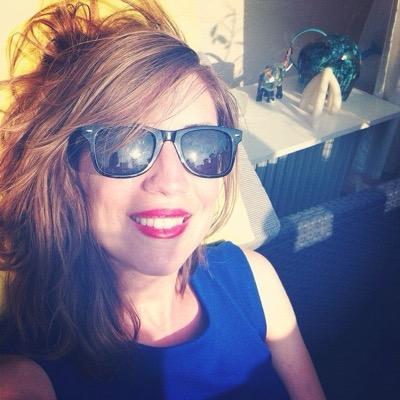 hoofdstuk2's profile picture. Strange duck / Graphic designer / Animator / eat, drink @ listen music