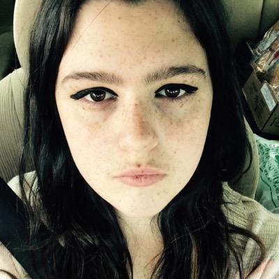 SaraSmith11's profile picture. 