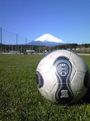 i10d's profile picture. のんびりボールを蹴ったり、海に潜ったり、お芝居を観たりしてます☺