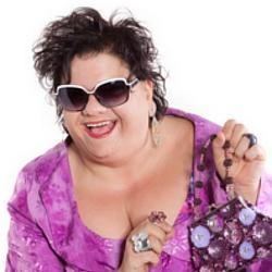 Mrs MuuMuu Sees Stuff … Cooks Things … And Best Of All … Sleeps Late!