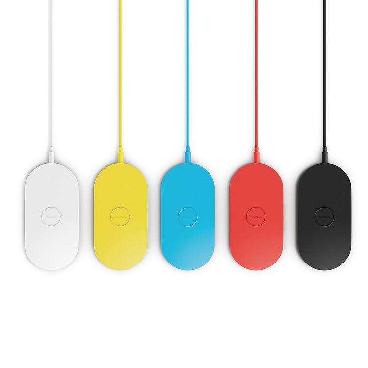A student at Billy Blue Design College, exploring the wonders of wireless charging. Make cables a thing of the past
