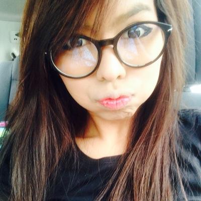 eyra..taken..third twitter already.. MY INSTA : mumyeyra05 MY WECHAT: m_eyra FACEBOOK: MuMy EyRa