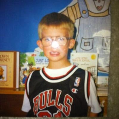 ryanwebbsays's profile picture. Is this thing on?