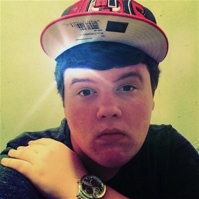 16,sophomore at UCHS! I come from a very small town called union! Dont judge my past, unless you have walked in my shoes. Money doesn't sleep, so why should i?!