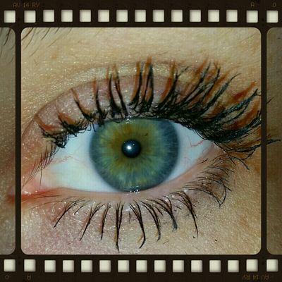 I sell magic mascara!
Check it out! Money back guarantee! Nothing to lose!