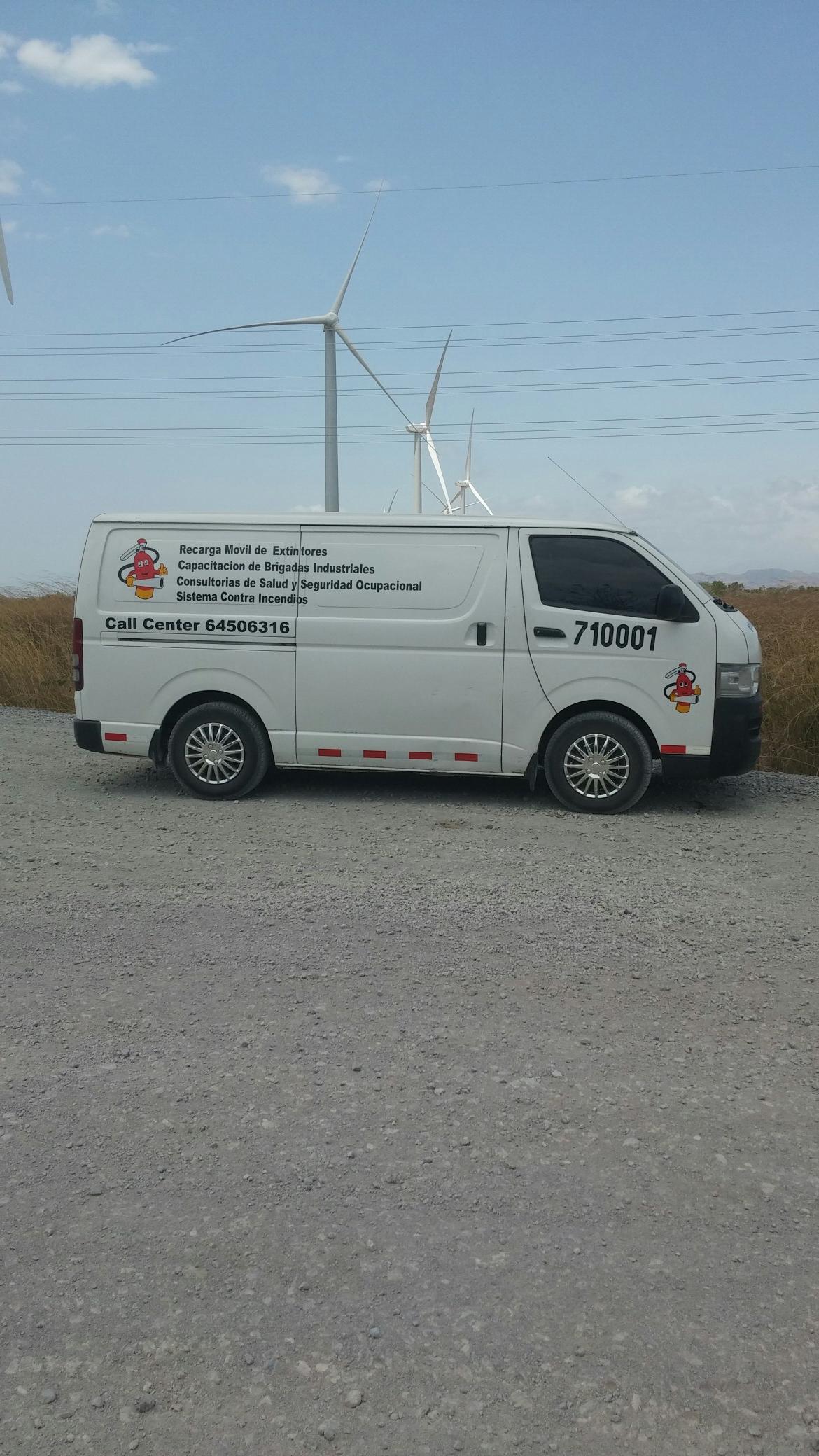 extintor_safety's profile picture. Recarga Mantenimiento de Extintores 
Brigadas contra Incendios 
Capacitaciones
Temas de Salud y Seguridad Ocupacional 
entre otros temas