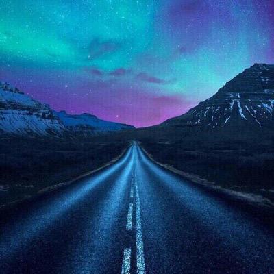 Follow @OhhVayzo