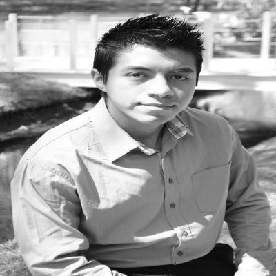 Ensamble, diagnóstico, mantenimiento preventivo y
correctivo de equipos de cómputo portátiles y de escritorio. Montaje y configuración de redes.