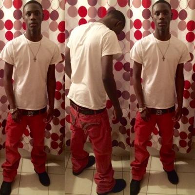 Surround MySelf Wit Real Niggas #CGK Smoking Woody
