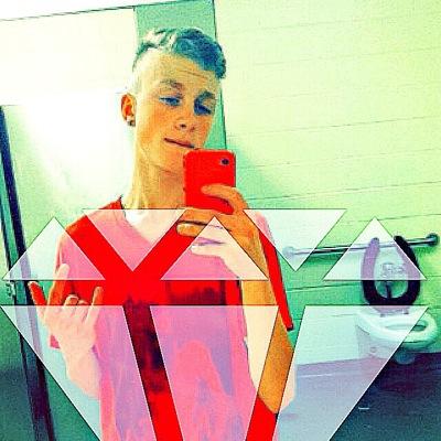 cameron0404_'s profile picture. #ballislife Instagram: that_one_kid_cameron_.  snapchat:cameron0404