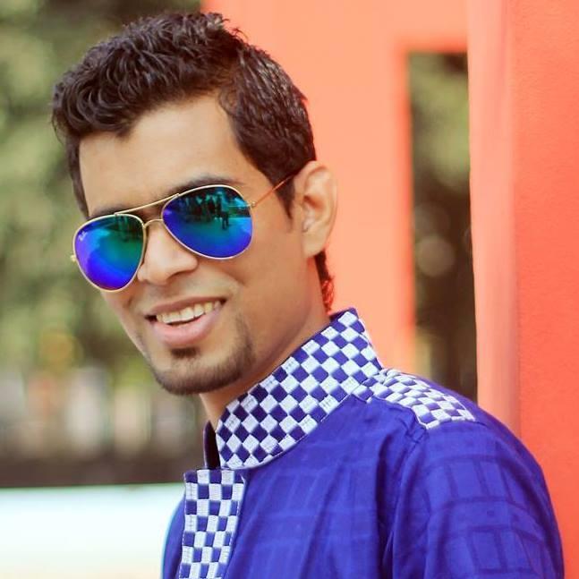 Online Marketing Specialist. SEO, SMM, SEM, SMO. Blogging is my passion.