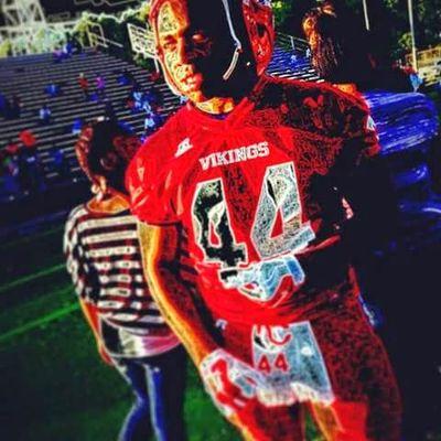 SUCCEEDING TO BE THE BEST High School Running-back Out of This world For my senior year.#33 #GOD 1ST