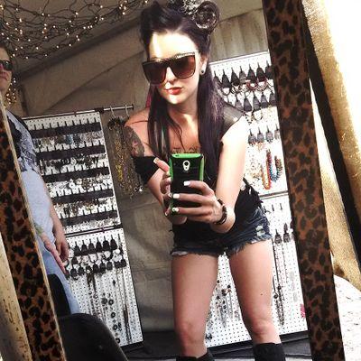 SamoLove21's profile picture. Married to the love of my life