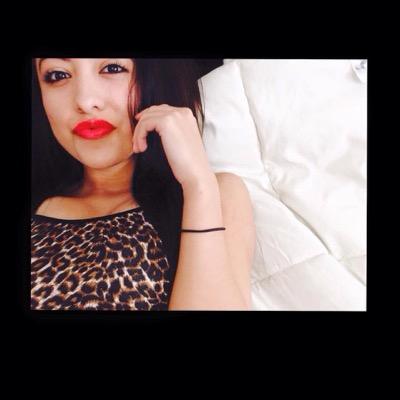 AnnaSal1384's profile picture. 