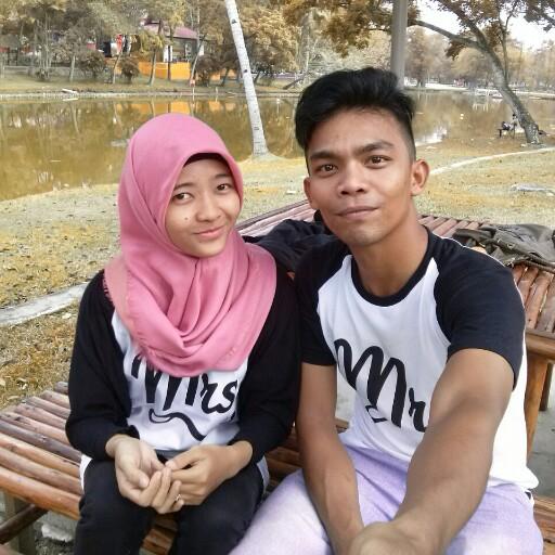 riskiagustia's profile picture. @febrys_28 ❤ | Nutrition at Poltekkes Kemenkes Riau'11 | I'm Nutritionist :)