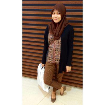 YOGA PUTRA KHARISMA | path : Risda Dina Arianti Line : risdadinaarianti | ask.fm : rsdadina