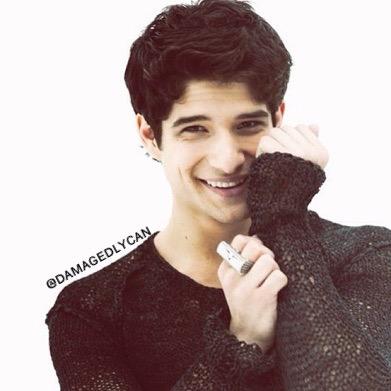 In Beacon Hills,you're human,a wolf or something else. I'm just a teenager who's everyday isn't normal. ↱TW∫RP∫Bi∫#Anyship∫No 18+∫#McCallPack∫AU↰