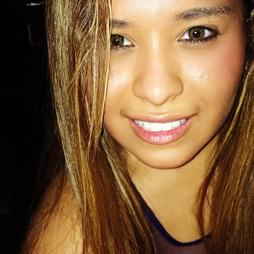 MitsInMy0ven's profile picture. #CollegeGirl'17 @mtholyoke ***Follow me on Instagram: gata_fina1 **#Nightlife #PreMedLife #EMT #Doctor**Ask me and I'll tell you more. ;)