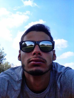 MirakZaz's profile picture. SelfMadeMan 🔥