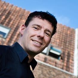 Directeur bij Friese Milieufederatie, Voor een mooi en schoon Friesland. Liefhebber van voetballen, Lowlands, mijn gezin