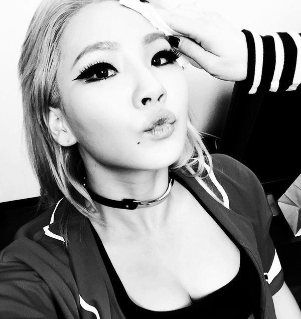 #leader# Young girl ini seoul and lets Watch #thebaddestfemale http://t.co/gCSCo3PcQy  #2ne1