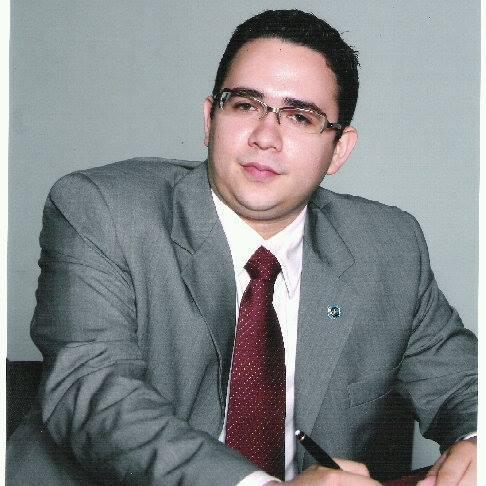 Abogado venezolano.. 
Luchando por la Justicia..