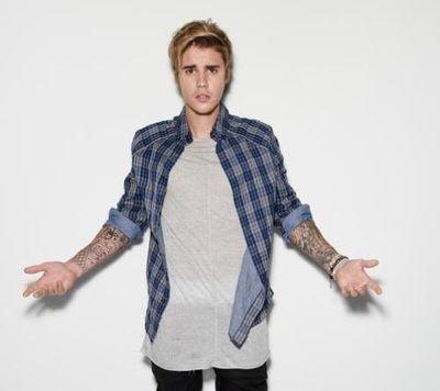 JUSTIN PLEASE FOLLOW ME