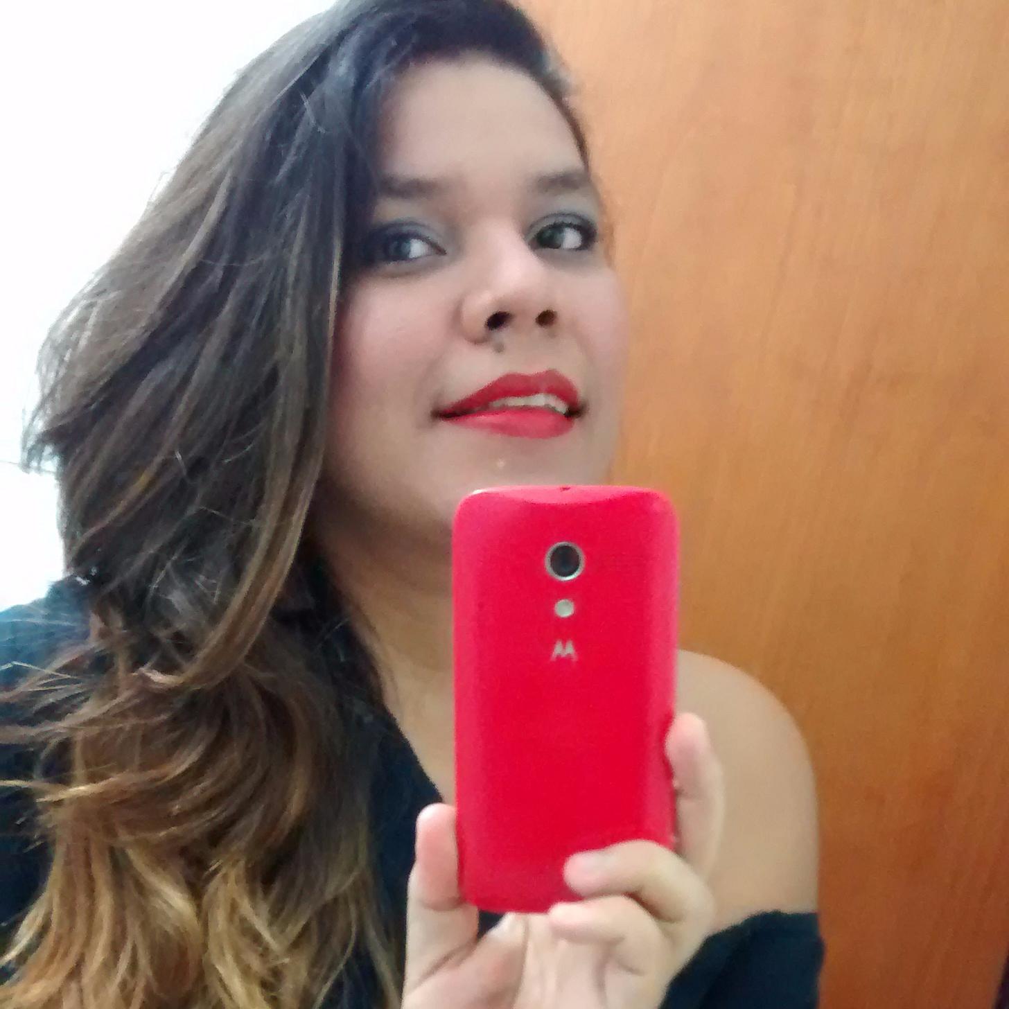 Beleza atrai atenção, personalidade atrai coração. 
A mãe do Benjamin